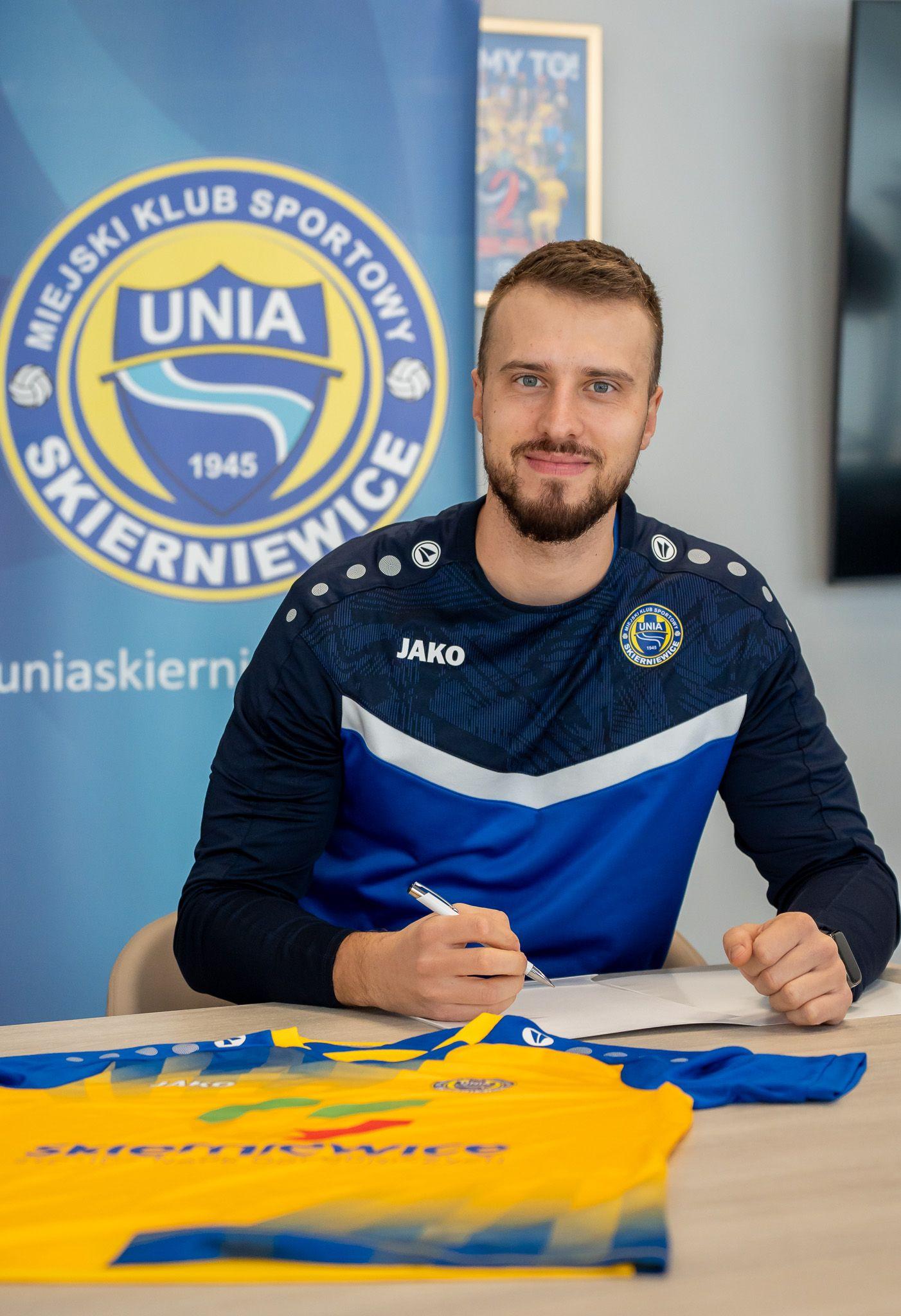 Michael Chojnicki wzmacnia sztab Unia Skierniewice!